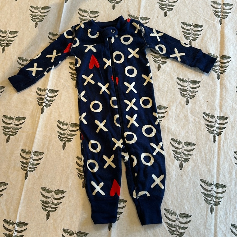Hanna Anderson Tock Tack onsie
